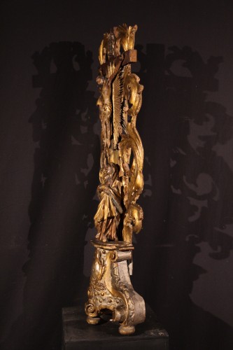 17th century - 17th C altar crucifix in gilded and lacquered wood Baroque work of Italy