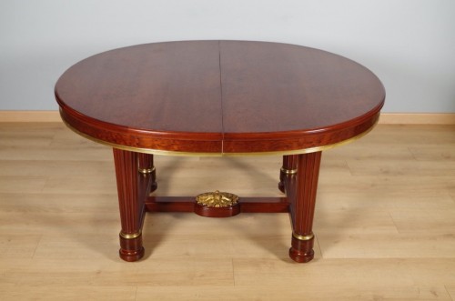 Mercier Frères à Paris - Table en acajou et placage vers 1870 - Mobilier Style Napoléon III