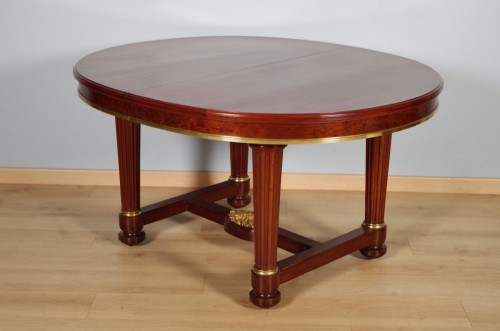 Mercier Frères à Paris - Table en acajou et placage vers 1870 - Antiquités Saint Jean