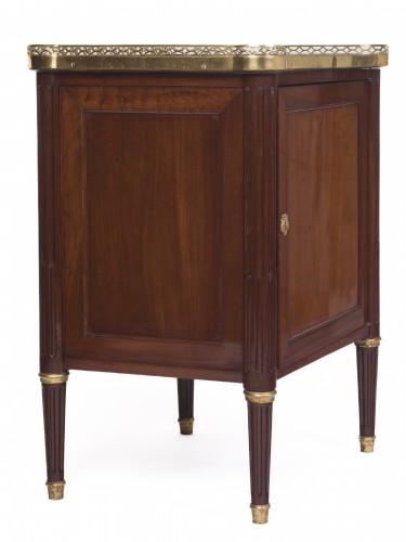 Small mahogany middle cabinet Louis XVI period - Furniture Style Louis XVI