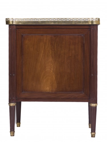 18th century - Small mahogany middle cabinet Louis XVI period