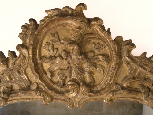 Miroirs, Trumeaux  - Miroir Louis XV en bois doré