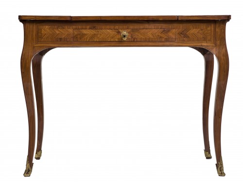 Table liseuse Louis XV en bois de violette estampillée Jean SUSSE - Mobilier Style Louis XV