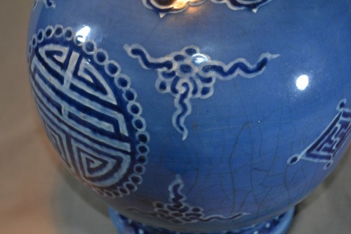 Antiquités - Chinese porcelain jar. Qianlong mark