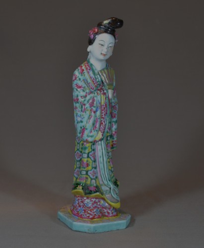 Asian Works of Art  - Chinese porcelain statuette. Qing period early 19th century