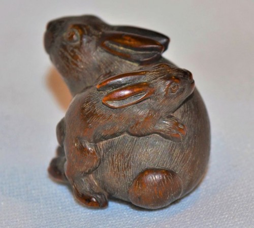 Netsuke by Kokei. Rabbit and its young, Japan 19th century - Asian Works of Art Style 