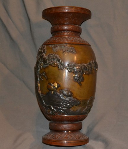 Vase en bronze incrusté de métaux précieux, Japon 19e siècle - Arts d