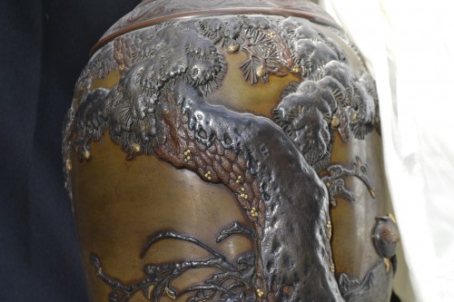 Antiquités - Bronze vase inlaid with precious metals. Japan 19th century