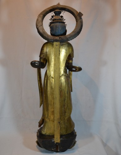 17th century - Kwannon in gilded lacquered wood,Japan, early Edo period or earlier