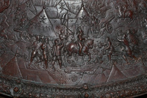 Prise d'Afrika par Charles V - Grand plat en bronze, galvanoplastie 19e siècle - Objets de Curiosité Style 