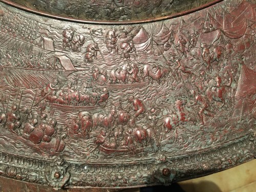 Prise d'Afrika par Charles V - Grand plat en bronze, galvanoplastie 19e siècle - Conservatoire Sakura