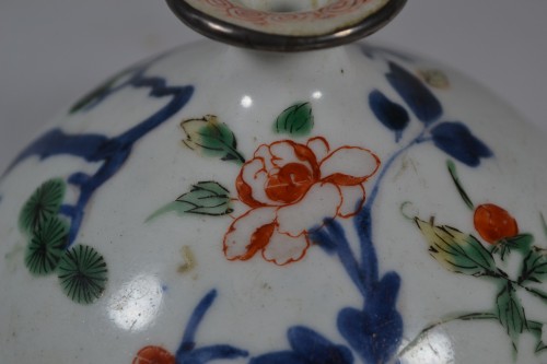  - Flacon en porcelaine Wucai, 17e siècle Chine ou Japon