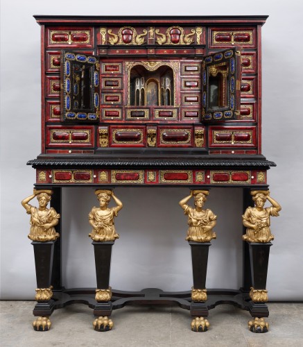 Antwerp cabinet second half seventeenth century - Furniture Style 