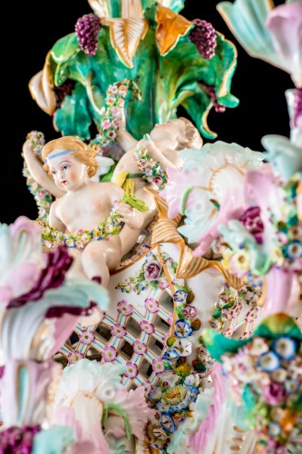 German Rococo porcelain chandelier with cherubs - 