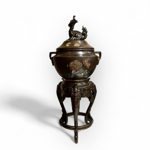 Antiquités - Bronze insence burner with inlays, Japan Meiji period, circa 1880.