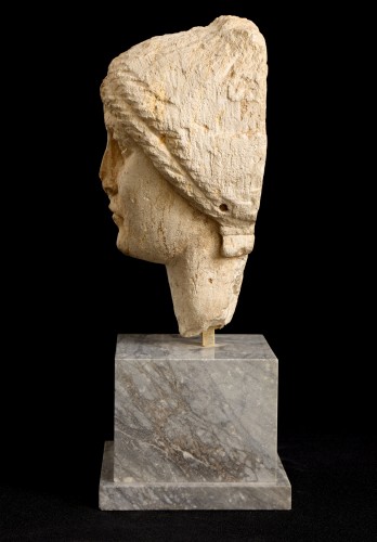 Sculpture  - Female Head in limestone Palmyra