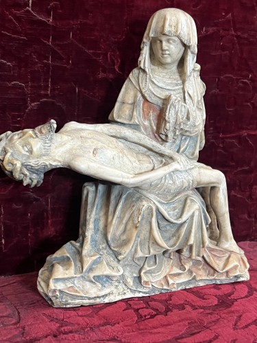 Virgin of pity in marble 1380 - Sculpture Style 