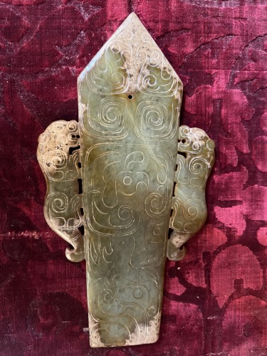 Ancient Art  - Rare ceremonial blade Gui in green jade