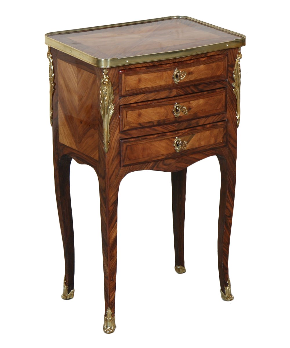 Petite table de salon Louis XV  XVIIIe siècle  N.75279