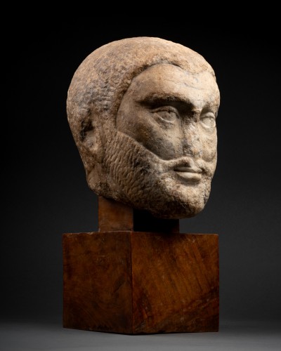 Antiquités - Tête d'homme en marbre de l'époque romaine antique