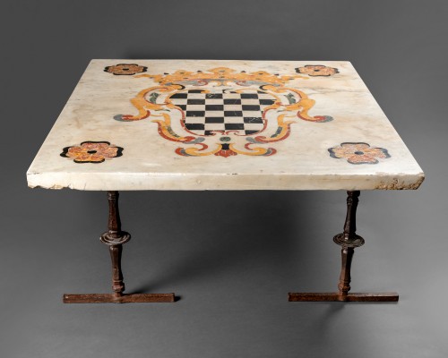 Inlaid Marble Table (Pietra Dura), Southern Italy, early 18th century - Furniture Style 