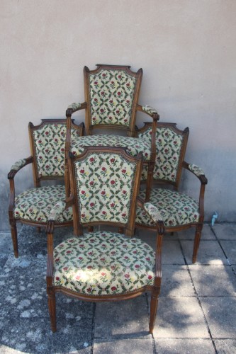 Sièges Fauteuil & Bergère - Suite de quatre fauteuils cabriolets d'époque Louis XVI