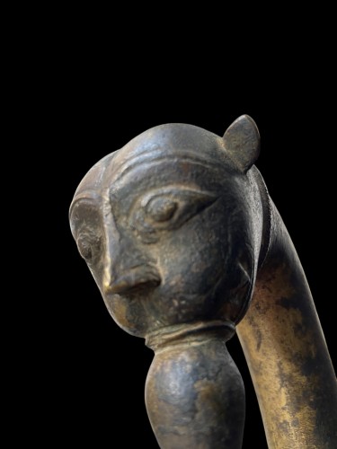 Pièce en bronze avec tête d’animal (Sinha), Inde, 18e-19e siècle - Arts d