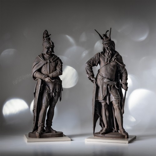 Héros du Chant des Nibelungen, statues en fonte, fin du XIXe siècle - Objet de décoration Style 