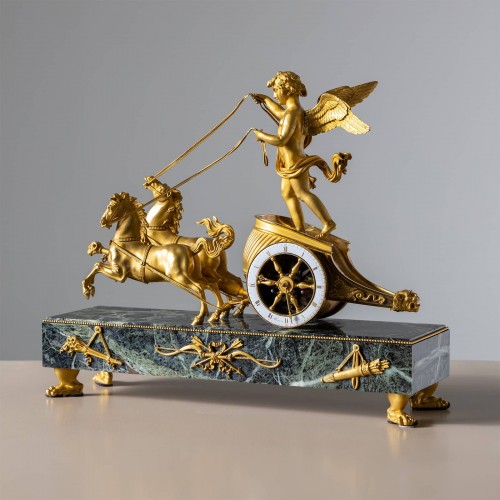 Horloge de cheminée Empire "au Char de l'Amour", avec Cupidon et son char - Horlogerie Style 