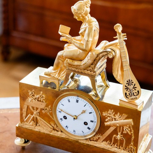 Horology  - Empire Mantel Clock with reading young lady, early 19th century