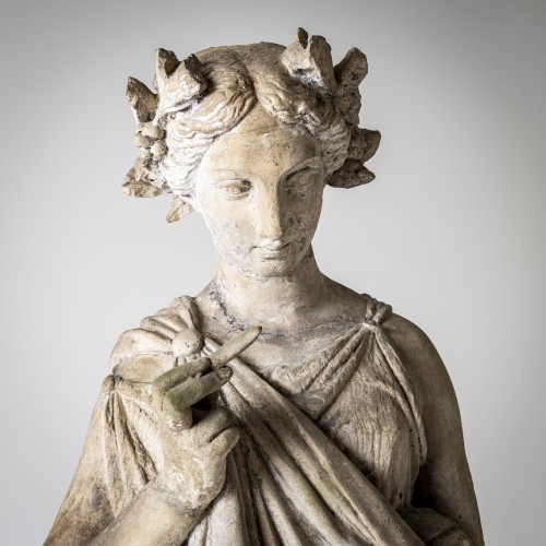 XIXe siècle - Statue en terre cuite d'une femme scribe, 19e siècle