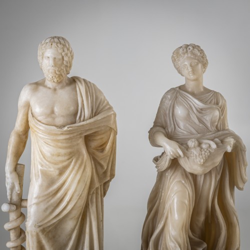 Sculpture  - Pair of white Alabaster Sculptures, 2nd Half 19th Century