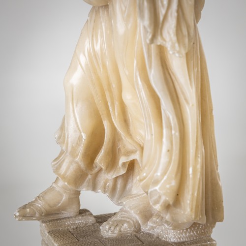 Antiquités - Pair of white Alabaster Sculptures, 2nd Half 19th Century