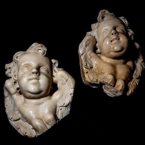 Têtes d'anges en marbre baroque, Italie milieu du XVIIIe siècle - Sculpture Style 