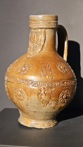 Renaissance - Stoneware jug Cologne or Frechen
