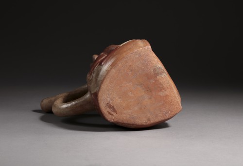 Vase à anse-étrier; Pérou Mochica IV-V, 100-700 ap. J.-C. - 