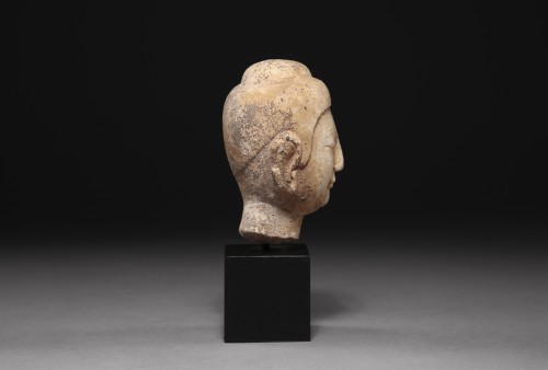 Asian Works of Art  - China Sui Dynasty, Marble Buddha Head