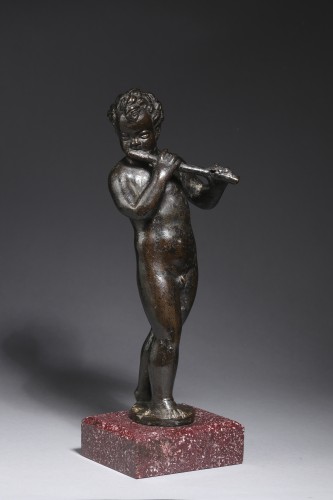 Flute-Playing Putto, Bronze with brown patina - Venice circa 1600 - Sculpture Style Renaissance