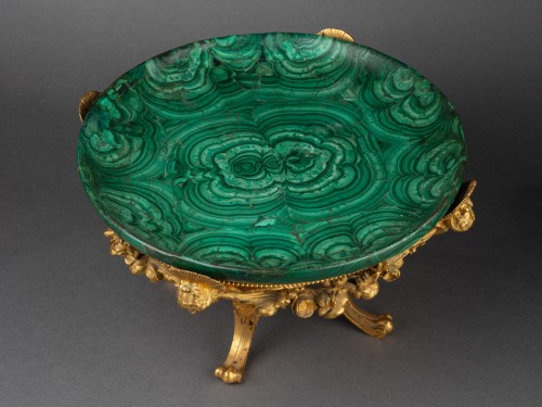 XIXe siècle - Coupe en plaquage de malachite