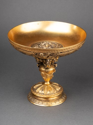 Coupe en bronze doré du XIXe siècle - 