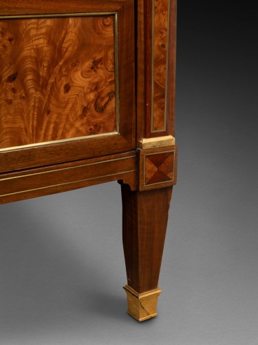 Commode russe du début XIXe - Étienne de Roissart