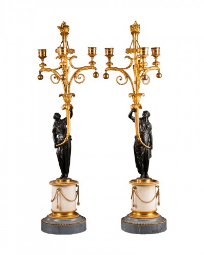 Porteuses de torchères d'époque Louis XVI