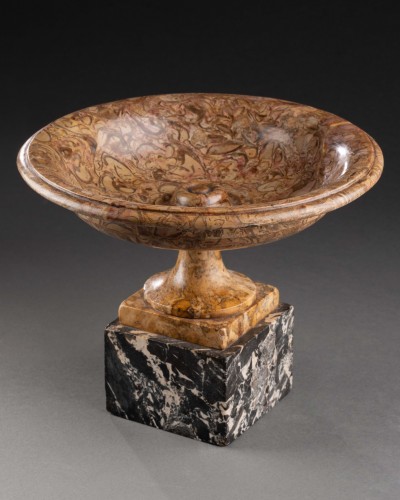 Decorative Objects  - Early 19th century marble bowl