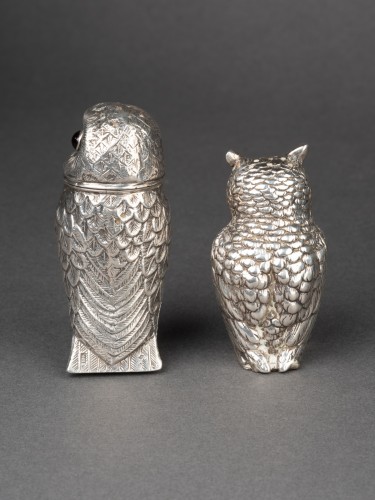  Two solid silver salt cellars from the mid-19th century - 