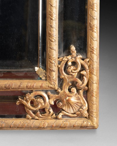 Pare closes mirror Régence period first half 18th century - Mirrors, Trumeau Style French Regence