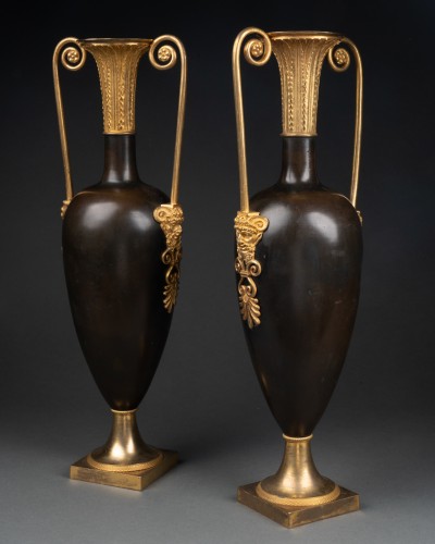 Bronze amphoras pair Empire circa 1800 - Empire