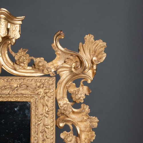 Gilded wood mirror mid 18th century - 