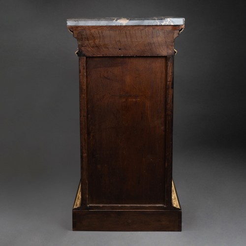 Ebony pedestal circa 1800 - 