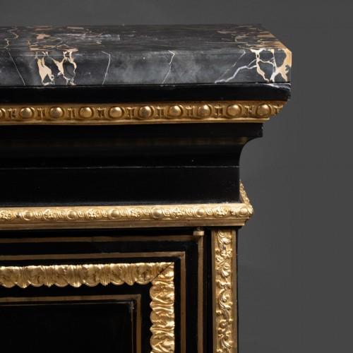 Ebony pedestal circa 1800 - Directoire