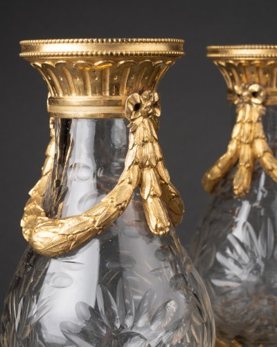 Louis XVI - Cut crystal small vases Louis XVI period 18th century